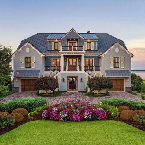 Luxury Custom Waterfront Beach House - Morehead City, North Carolina North Carolina Beach House, Beach Mansions, Dream House Beach, Carolina Do Norte, Luxury Home Designs, Beach Mansion, North Carolina Beaches, North Carolina Homes, Architecture Model Making