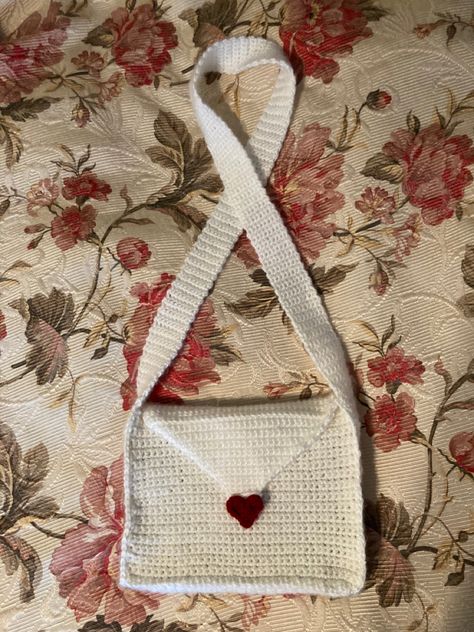 Love Letter Crochet Bag, Love Letter Crochet, Letter Bag, Crochet Pattern, Love Letters, Crochet Bag, Burlap Bag, Crochet Projects, Reusable Tote Bags