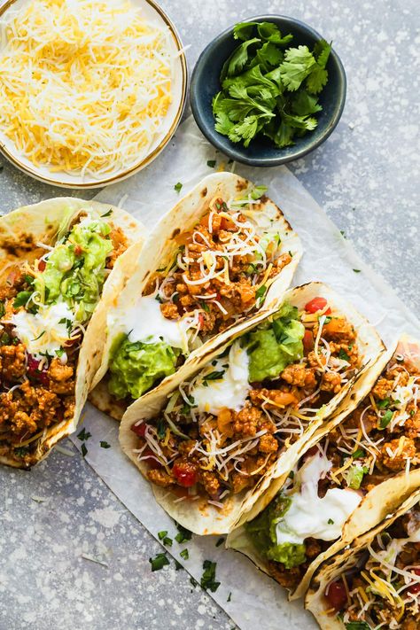 The BEST Ground Turkey Tacos from scratch for a healthy, quick and easy taco dinner the whole family will love! #tacos #groundturkey #dinner #healthyrecipes #weightwatcherrecipes Low Cholesterol Tacos, Ground Chicken Tacos Healthy, Healthy Ground Beef Tacos, Healthy Turkey Tacos, Ground Turkey Recipes Taco, Turkey Tacos Recipes Ground, Ground Turkey Tacos Recipes, Ground Chicken Tacos Recipes, Ground Chicken Taco Recipes