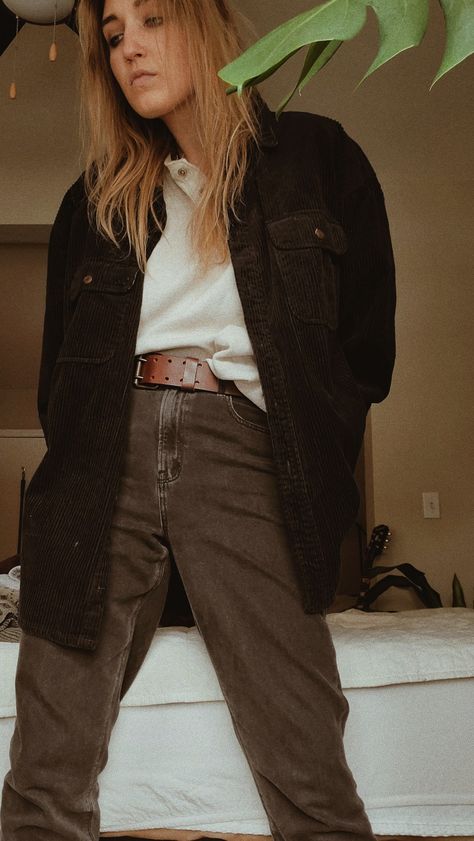 Black Corduroy Shirt Outfit, Vintage Henley, Black Mom Jeans, Vintage Leather Belts, Corduroy Shirt, Thrift Store Finds, 80s Fashion, Vintage Leather, Shirt Outfit