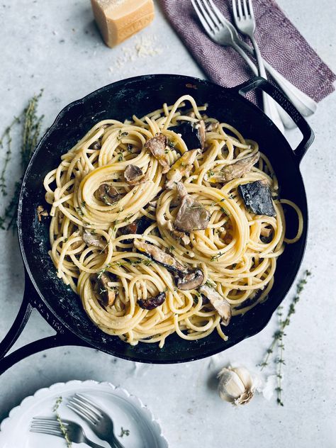 Boursin Mushrooms, Pasta Boursin, Boursin Pasta Recipe, Boursin Pasta, Boursin Cheese Recipes, Boursin Recipes, Pasta For Dinner, Mushroom Recipes Pasta, Peter Som