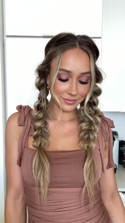 Easy summer hairstyle 🖤 ps tutorial for this makeup is up! #hairtutor... | TikTok Pull Through Braids Tutorial, Pull Through Braid Pigtails, Everyday Braided Hairstyles, Pull Through Braids, Braid Pigtails, Hair Stules, Faux Braids, Braids Tutorial, Tail Hairstyle