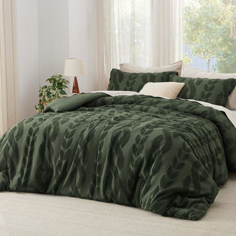 PRICES MAY VARY. Jacquard Design: Featuring a jacquard cable knit design with a faux pilling effect, this comforter set adds a touch of exquisiteness and sophistication to your sleeping space. Soft and Breathable: The brushed microfiber on this comforter set offers an ultra-soft hand-feel, and its smooth texture provides coziness without crinkly noise. Premium Filling: Filled with premium polyester microfiber, this comforter set provides a supremely fluffy hand-feel and breathable warmth. Extra Dark Green Bed Sheets, Olive Green And Burnt Orange Bedroom, Full Bed Comforter Sets, Green Bed Set, Dark Green Bedding, Burnt Orange Bedroom, Green Bedspread, Tufted Bedding, Green Comforter Sets