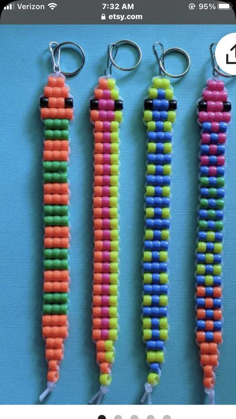 Pony Bead Designs Pattern, Pony Bead Art Projects, Cute Pony Bead Patterns, Simple Pony Bead Patterns, Animal Crossing Kandi Pattern, Pony Bead Snake Pattern, Easy Bead Keychain, What To Make With Pony Beads, Diy Pony Bead Crafts