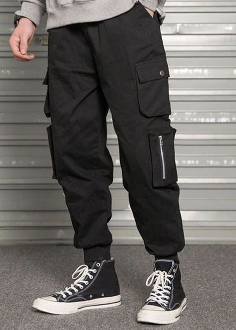 Black Cargo Pants Outfit Men, Stylish Clothes For Men, Black Cargo Pants Outfit, Cargo Pants Outfit Men, Tomboy Femme, Cargo Outfit, Cargo Pants Outfits, Pants Outfit Men, Mens Fashion Wear