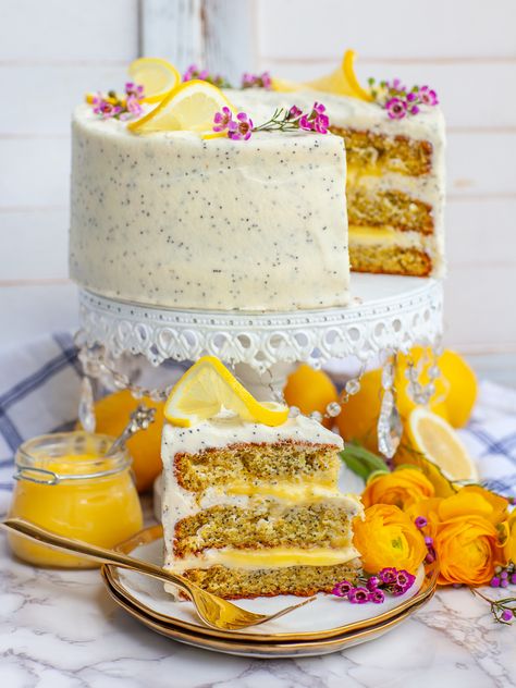 Birthday Cake Lemon, Lemon Poppyseed Cake Recipe, Garden Party Cake, Best Lemon Cake Recipe, Poppy Seed Cake Recipe, Lemon Poppy Seed Cake, Lemon Poppyseed Cake, Lemon Cream Cheese Frosting, Lemon Curd Recipe