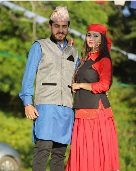 Kumaoni Traditional Dress, Himachali Dress Women, Himachali Dress, Zine Project, Candle Queen, Korean Eye, South Asian Aesthetic, Hospitality Art, India Crafts