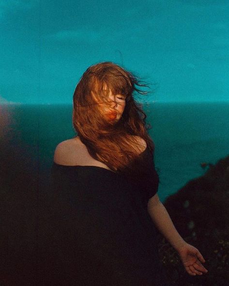 Blue Hour Senior Pictures, Blue Hour Portrait, Blue Hour Photoshoot, Artistic Poses, Spooky Shoot, Blue Hour Photography, Film Magazine, Water Shoot, Dark Fairytale