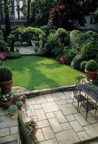 Small Garden Landscaping Ideas, Small Garden Landscaping, Small Patio Design, Garden Landscaping Ideas, Funny Vine, Small Yard Landscaping, Small Garden Landscape, Small Patio Garden, Back Garden Design