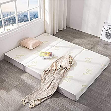 Milliard 10cm Thick Foam Tri Folding Mattress/Tri Fold Guest Mattress with Ultra Soft Removable Cover with Non-Slip Bottom - Single(190cm X 90cm) : Amazon.co.uk: Home & Kitchen Floor Futon, Foldable Mattress, Folding Mattress, Mattress On Floor, Futon Mattress, Box Bed, Twin Mattress, Guest Bed, Mattress Topper