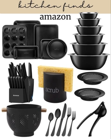 Black Kitchen Organization Ideas, Black Kitchen Inspiration Apartment, Matte Black Kitchen Decor, Black Decor Kitchen Ideas, Black Kitchen Dishes, Black And White Home Interior Kitchen, Black Themed Kitchen Ideas, Black House Accessories, Black Kitchen Astethic