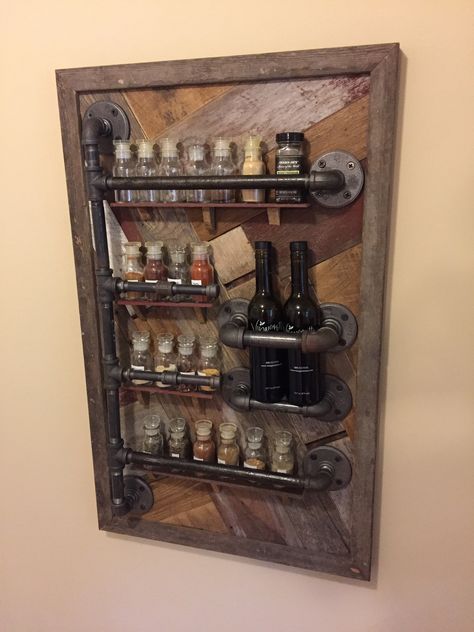 Industrial Spice Rack Industrial Spice Rack, Outdoor Spice Rack Ideas, Steampunk Kitchen Ideas, Rustic Spice Rack Ideas, Farmhouse Spice Rack Ideas, Spice Storage Ideas, Spice Rack Ideas, Pallet Spice Rack, Steampunk Kitchen