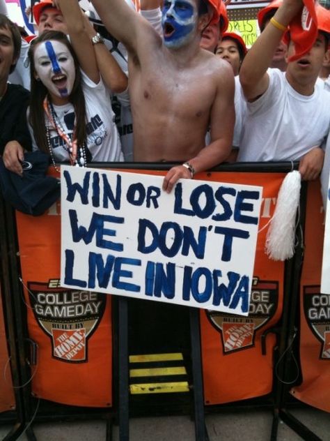 Herbstreit Pees Sitting Down Sign | Sports Gossip | Pinterest | Signs Espn Game Day Signs, High School Sports Signs, Football Game Signs, College Gameday Signs, School Spirit Posters, Iowa Football, High School Football Games, College Gameday, Football Signs