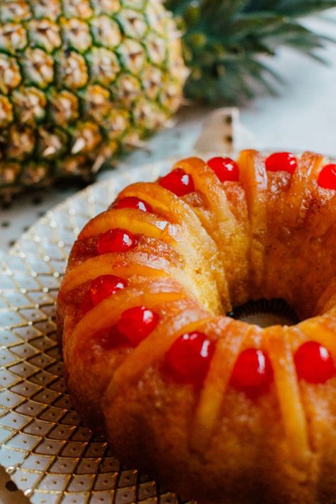 Upside Pineapple Cupcakes, Bundt Pan Pineapple Upside Down Cake, Pineapple Upside Down Cake In Bundt Pan, Pineapple Upside Down Cake With Pudding, Bundt Poke Cake Recipes, Pin Apple Upside Down Cake, Frosting A Bundt Cake Ideas, Upside Down Pineapple Cake Bundt, Pineapple Upside Down Cake Recipe Easy Betty Crocker