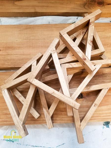 Beginner Woodworking & DIY Blog - Mama Needs a Project 2x4 Shelf Brackets, Easy Diy Shelf Brackets, Diy L Bracket, Wood Brackets Diy, Diy Wall Shelf Brackets, Diy Shelf Brackets Wood Simple, Diy Wooden Brackets For Shelves, Diy Brackets For Shelves, Diy Wood Brackets For Shelves