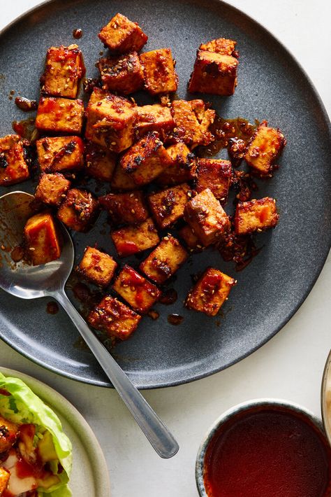 Sam Sifton’s Suggestions - Recipes from NYT Cooking Quick Kimchi, Best Tofu Recipes, Healthy Salmon, Mapo Tofu, Veggie Delight, Easy Italian, Baked Tofu, Bulgogi, Nyt Cooking