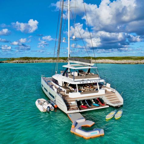 over 30% OFF 77' Sail Catamaran Twin Flame November 11 -23, 2024 for 8 guests! $60,000 p/wk all inclusive - usually priced at $88,000!! Last minute charterers always score the biggest deals! contact us for more information! 📍BVI 💧8 Guests 💧4 large ensuite cabins 💧4 Crew 💧All Inclusive 💧Gourmet Dining 💧SCUBA Diving 💧High End Water Toys #yacht #sailingtwinflame #catamaran #yachting #charteryacht #privateyacht #crewedcharter #allinclusive #allinclusivegetaway #lagooncatamaran #bvicharter ... Hawaii Catamaran, Power Catamaran Yachts, Lagoon Catamaran, Catamaran Charter, Privilege 585 Catamaran, Private Yacht, Water Toys, All Inclusive, Aruba