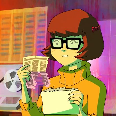 Scooby Doo Mystery Incorporated Velma, Velma Mystery Incorporated, Velma Pfp, Scooby Doo Velma, Mystery Incorporated, Velma Scooby Doo, Super Photo, Scooby Doo Mystery Inc, Childhood Cartoons