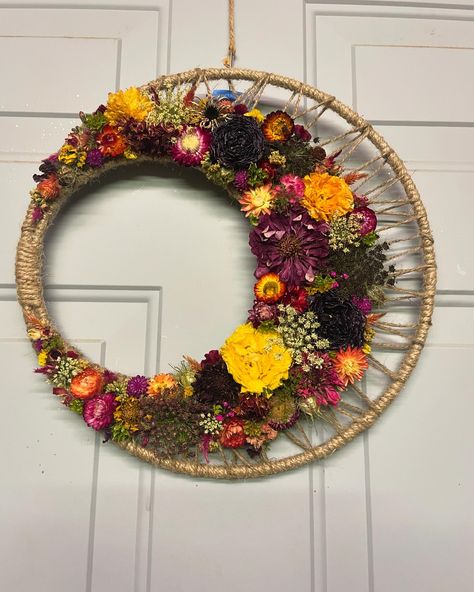 Last nights wreath. We call these moon wreaths and I love how colorful this one is! Will have it for sale this weekend at the market. Samhain Wreath, Aesthetic Wreath, Moon Wreaths, Moon Wreath, Flower Ideas, Fall Diy, Samhain, Dried Flower, Holiday Crafts