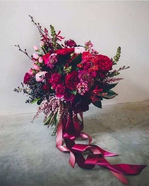 Magenta Wedding, Claire Pettibone, Floral Bridesmaid, Oxblood Red, Bouquet Bridal, Fall Wedding Bouquets, Bouquet Of Flowers, Burgundy Wedding, Bride Bouquets