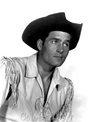 Clint Walker - The Big Guy Himself Cheyenne Tv Show, Clint Walker Actor, Cheyenne Bodie, Old Western Actors, Clint Walker, Small Soldiers, Old Western, American Frontier, Hollywood Cinema