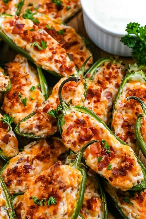 Jalapenos Salsa, Jalapenos Recipes, Jalapeno Recipe, Cream Cheese Jalapeno Poppers, Stuffed Jalapeno, Stuffed Jalapenos, Jalapeno Jelly, Jalapeno Popper Recipes, Popper Dip