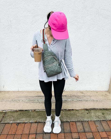 Outfit, outfit inspo, lululemon, hat, aerie, comfy outfit, cozy outfit, casual outfit, Hokas, tennis shoes, belt bag Hoka Casual Outfit, Hoka Outfit, Lululemon Hat, Coffee Outfit, Comfy Outfit, 2023 Fashion, Cozy Outfit, Outfit Casual, Comfy Outfits