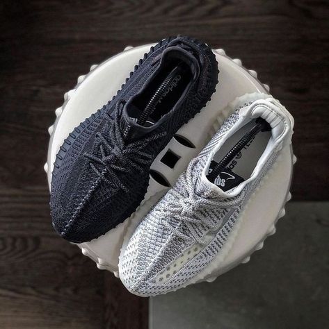 Yeezy Boots, Adidas Yeezy 350 V2, Yeezy 350 V2, Chanel Backpack, Adidas Yeezy 350, Replica Designer Handbags, Sneaker Stores, Yeezy 350, Yeezy Shoes