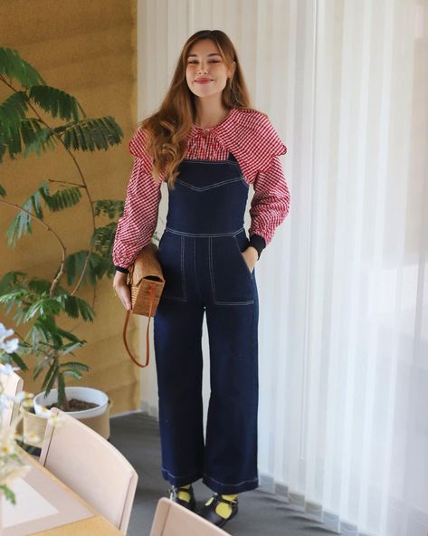 Marzia Kjellberg (@itsmarziapie) • Instagram photos and videos Marzia Fashion, Marzia Kjellberg Outfits, Marzia Style, Summer Shoes Aesthetic, Marzia Kjellberg, Collar Outfits, Casual Maternity Outfits, Fancy Lady, Japan Outfits