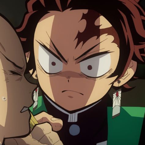 Tanjiro Kamado Angry Face, Tanjiro Kamado Angry, Tanjiro Reaction Pic, Tanjiro Memeable Face, Tanjiro Angry Face, Tanjiro Disgusted Face, Tanjiro Funny Face, Mad Anime Face, Tanjiro Angry