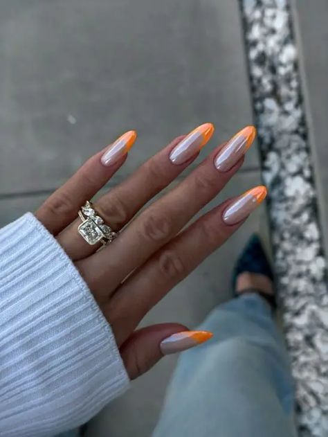 Chrome Nail Colors, Orange Tips, Summer Nails 2024, Orange Nail Designs, Chrome Nail Art, 2024 Nails, Chrome Nails Designs, Elegant Nail Art, French Nail Designs