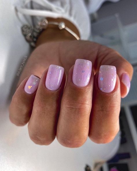 Spring Colors For Nails, Manicure 2023, Colors For Nails, Sns Nails Designs, Pastel Pink Nails, Nail Polish Pens, Silver Glitter Nails, Color For Nails, Trendy Shades