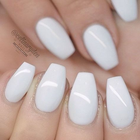 Short Coffin Nails Designs, White Coffin Nails, Shape Nails, Nails Yellow, Short Coffin, Short Coffin Nails, White Acrylic Nails, Her Nails, Coffin Shape