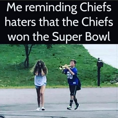 Preppy Football, Patty Mahomes, Chiefs Memes, Kansas City Chiefs Funny, Kansas City Nfl, Nfl Funny, Kc Chiefs Football, George Kittle, Kansas Chiefs