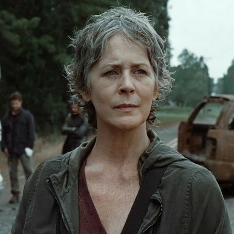 Twd Pictures, Twd Characters, Carol Twd, Walking Dead Characters, The Walkind Dead, Carol Peletier, Daryl And Carol, Twd Memes, Melissa Mcbride