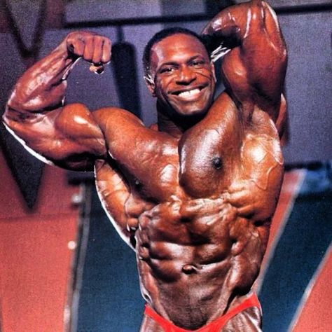 Lee Haney  Born: Nov 11, 1959(Fairburn GA). Currently Age: 56. Lee has held the Mr. Olympia Title 8 times. Was also Chairman of the President's Council on Physical Fitness and Sports under the Clinton Admin. His devotion to faith and family & his community are a few of his greatest attributes. He now has a show on TBN called "TotaLee Fit with Lee Haney," Bodybuilding Diet Plan, Lee Haney, Arnold Schwarzenegger Bodybuilding, Frank Zane, Schwarzenegger Bodybuilding, Retro Fitness, Like Youtube, Bodybuilding Pictures, Ronnie Coleman