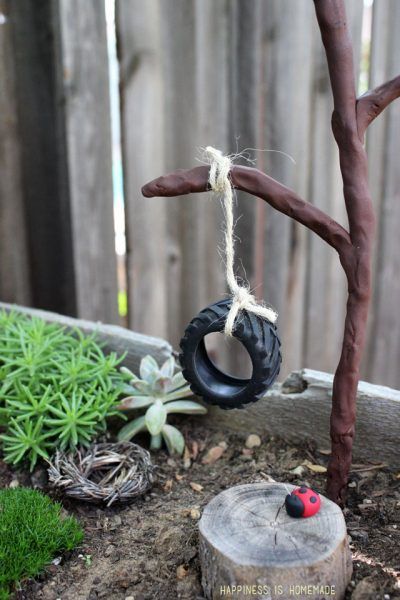 Polymer Clay Tree and Tire Swing for the Fairy Garden Garden Ideas Homemade, Fairy Garden Furniture, Garden Houses, Fairy Garden Crafts, Fairy Garden Designs, Fairy Furniture, Faeries Gardens, Mini Fairy Garden, Fairy Tree