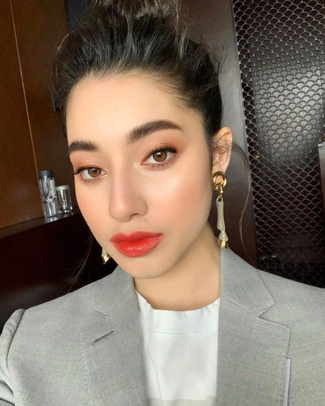 SHIYO JOO 和子文 on Instagram: “Ameera Khan . 👗 @colinsim wearing @burberry . 💇🏻‍♀️ @juuu.ko . 💄 @shiyojoo #shiyomakeup using @shiseido  ControlledChaos MascaraInk 01…” Ameera Khan, Burberry, Hoop Earrings, Makeup, How To Wear, On Instagram, Instagram, Make Up