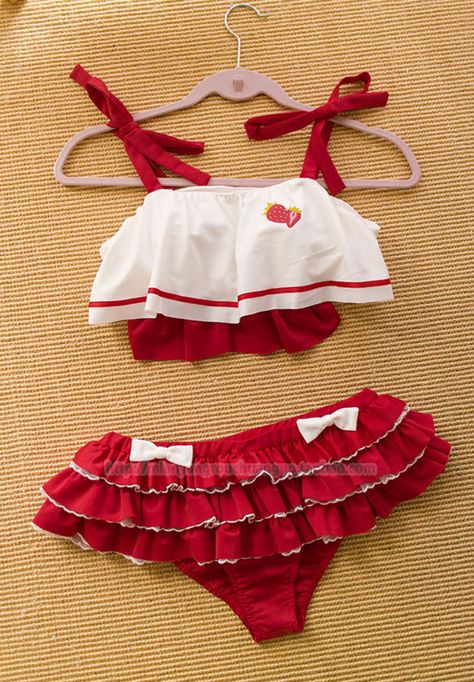 Kawaii Swimsuit, Cottagecore Clothes, Swimsuits Outfits, Cute Lingerie, Cute Bathing Suits, Red Strawberry, Cute Swimsuits, Cute Bikinis, Kawaii Clothes