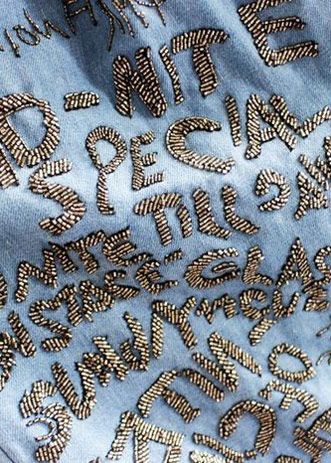 beading into words on fabric Beaded Denim Jacket, Embroidery Denim, Ideas Embroidery, Embroidery Fashion, Embroidery Inspiration, Embroidery Techniques, Embroidery Projects, Fabric Art, Sewing Inspiration