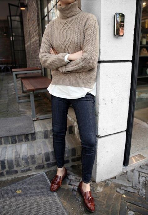 Loafers Outfit, Cold Weather Outfit, Layered Fashion, Looks Street Style, Cold Weather Outfits, Business Outfit, Rainy Day Outfit, Looks Chic, 가을 패션