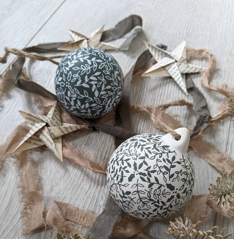 Painted Ceramic Baubles, Ceramic Baubles Christmas, Bauble Painting, Forest Green Paint, Painted Baubles, Ceramic Baubles, Christmas Merch, Painted Forest, Hand Painted Bauble