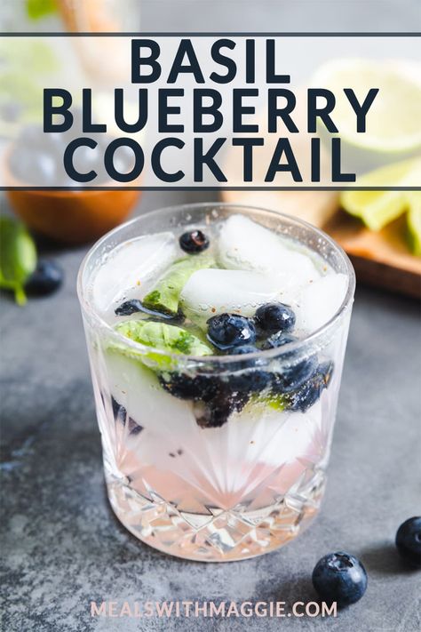 Basil Drinks, Blueberry Drinks, Blueberry Cocktail, Blueberry Vodka, Light Cocktails, Boozy Drinks, Vodka Drinks, Cocktail Drinks Recipes, Vodka Cocktails