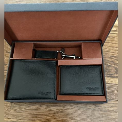 Bifold wallet men