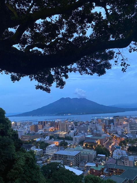 Kagoshima Japan, Ramen Shop, Kagoshima, Travel Wishlist, Pretty Landscapes, Aesthetic Japan, Japan Photo, Japan Travel, Photo Photography