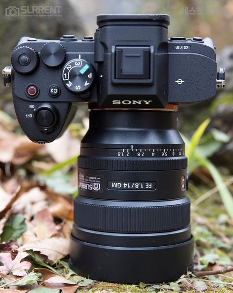 Sony A7iv Camera, Concept Camera, Camera Gear Photography Equipment, Sony A7 Iv, Nikon Camera Lenses, Sony A7iv, Filmmaking Gear, Sony Cameras, Youtube Setup