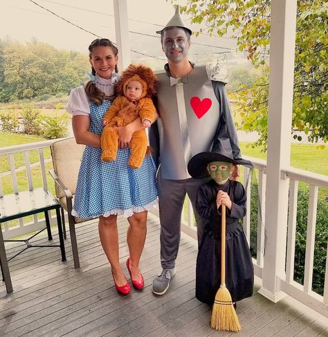 Family Costumes With Lion, Family Halloween Costumes Witch, Mom Dad Toddler Halloween Costumes, Family Costumes With Baby And Toddler, Mom Dad And Baby Costumes, Family Halloween Costumes With Witch, Diy Family Halloween Costumes With Baby, Family Halloween Costume Baby And Dog, Mom Dad And Toddler Halloween Costumes