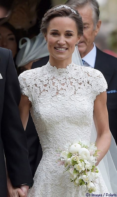 Pippas Wedding, Pippa Middleton Wedding, Famous Wedding Dresses, Pippa Middleton Style, Middleton Wedding, Kate And Pippa, Pippa Middleton, Royal Weddings, Rock A