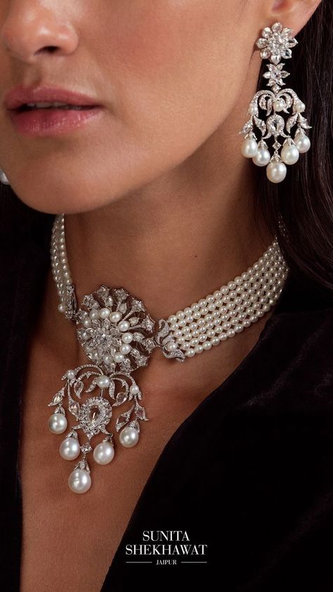 Diamond Pearl Necklace Set, Sunita Shekhawat, Pearl Choker Set, Neck Pieces Jewelry, Diamond Jewelry Set, Fancy Jewelry Necklace, Bridal Jewelry Vintage, Diamond Pendant Sets, Pearl Necklace Designs