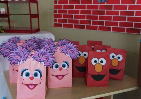 Elmo Abby Birthday Cake, Abby Cadabby And Elmo Party Ideas, Abby Cadabby And Elmo Birthday Party Ideas, Elmo And Abby Cadabby Birthday Party, Elmo’s World Birthday Party, Girly Elmo Birthday Party, Furchester Hotel, Elmo 1st Birthday, Elmo Birthday Party Ideas